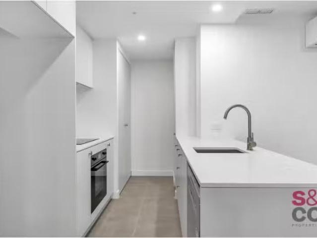 Level 8/806/2 Furzer Street, Phillip Apartment for rent Liste.