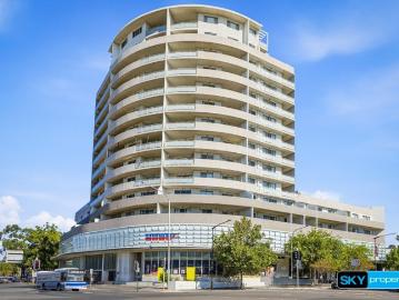 LEVEL 10 CBD TO BLUE MOUNTAINS VIEWS