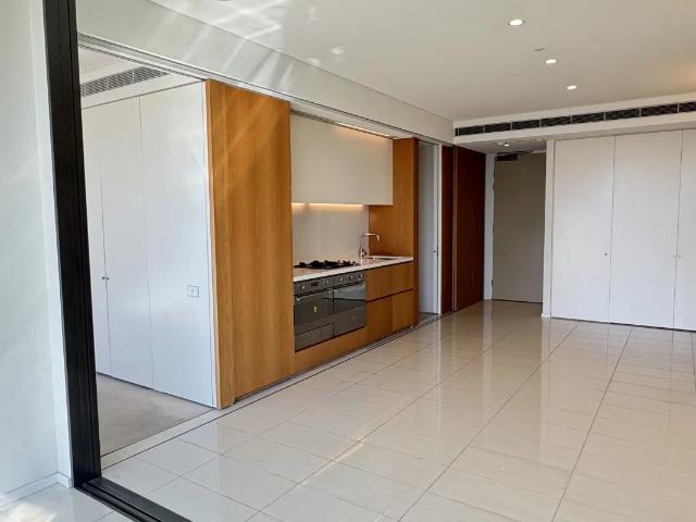 LEVEL 10 | MODERN TWO BEDROOMS WITH STUNNING CITY VIEWS IN THE CENTRAL PARK