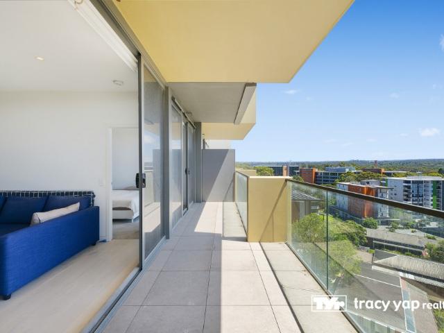 Level 10 North Facing Apartment with Spacious Balcony