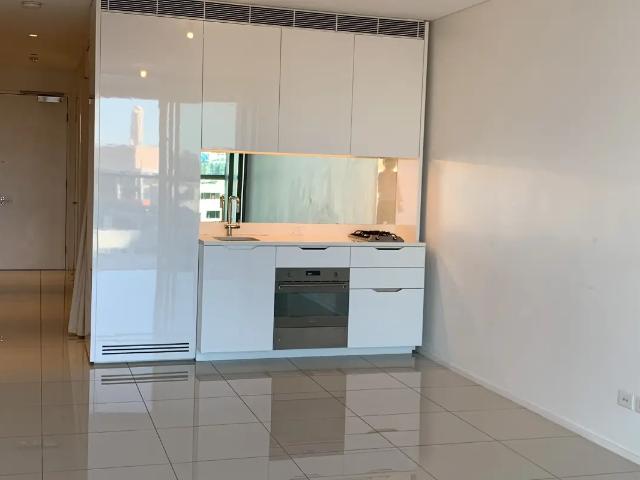 LEVEL 19 | MODERN & FURNISHED SUITE ONE BEDROOM WITH STUNNING VIEWS | @ CENTRAL PARK