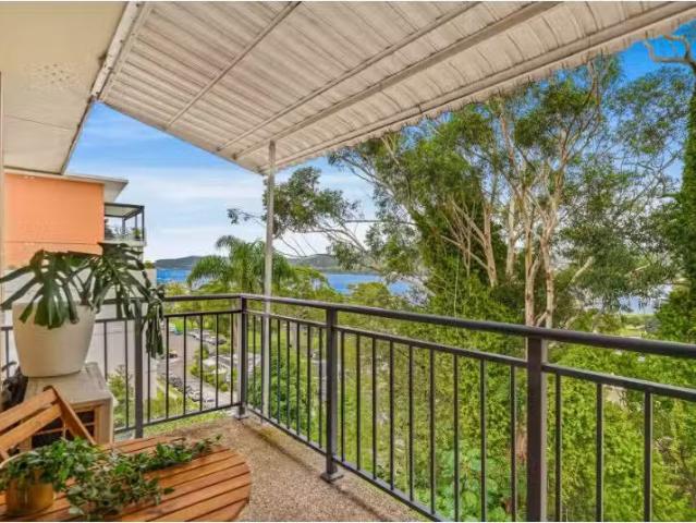 Level 2/16/68 Henry Parry Drive, Gosford Apartment for rent L.