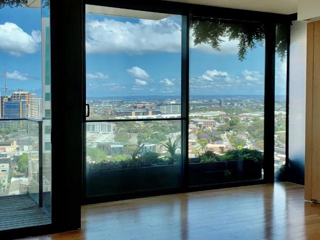 LEVEL 21 | MODERN & UNFURNISHED ONE BEDROOM WITH STUNNING VIEWS | @ CENTRAL PARK