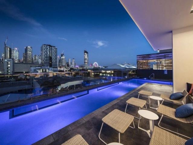 Level 30 Living with Unbeatable City & River Views!