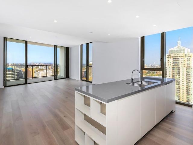 Level 38 I North east Facing I Dual Balcony
