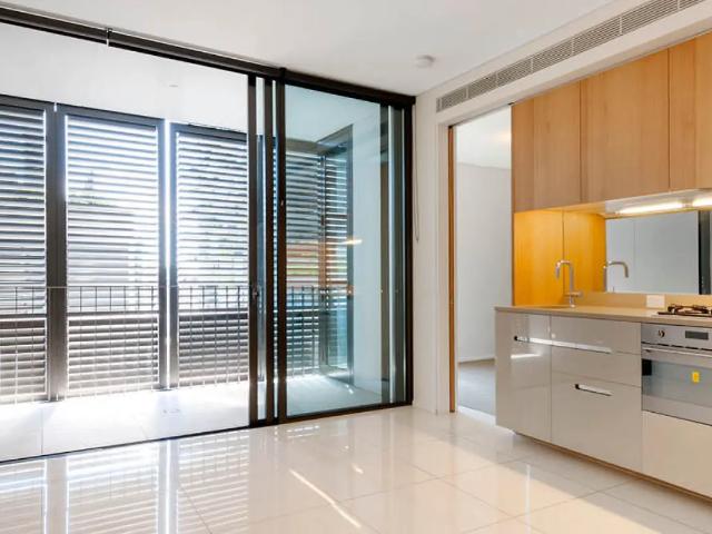 LEVEL 3 | MODERN & SECURE ONE BEDROOM IN THE CENTRAL PARK