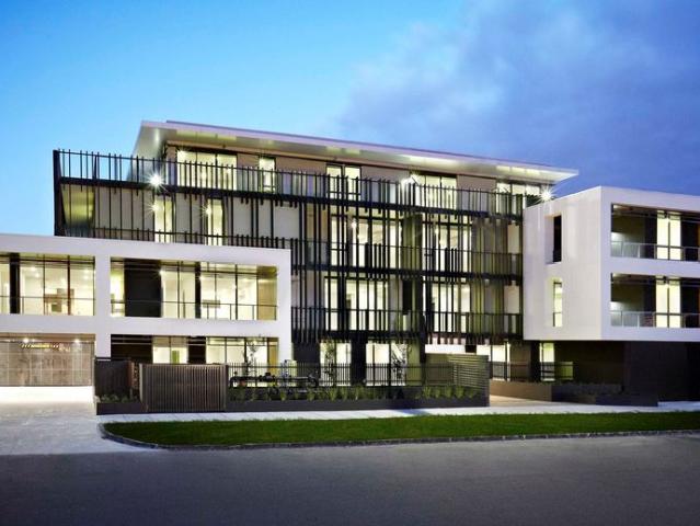 LEVEL 3 APARTMENT