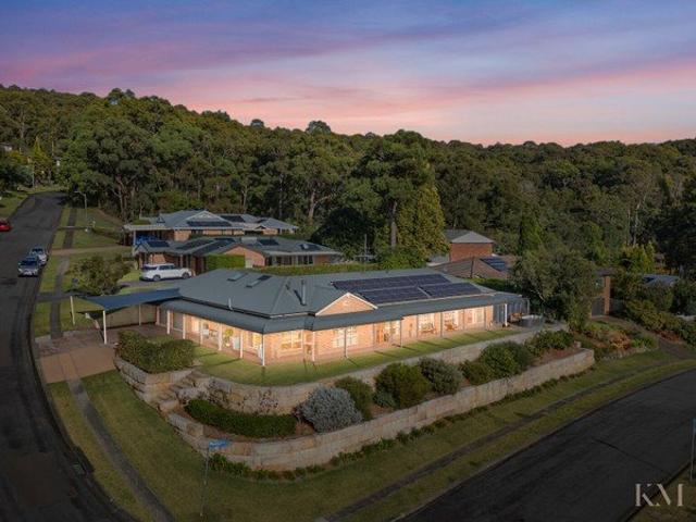 Level & Expansive Spaces, Extra Parking with District Views