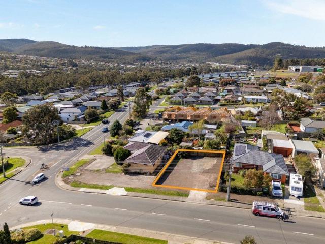 Level Land, Ready for Your Plans 2A Redwood Road