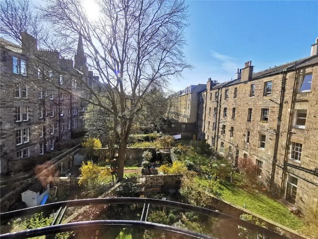 Leven Terrace, Edinburgh 2 bed apartment to rent £1,700 pcm £392 pw