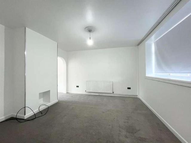 Leven Drive, Waltham Cross, EN8