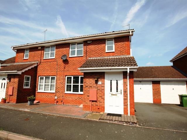 Leven Drive, Worcester WR5, 3 bed property to rent, £1,350 pcm | PrimeLocation
