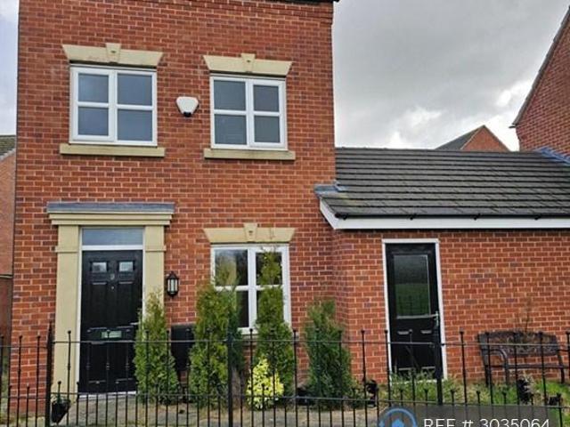 Leven Road, Tamworth, B77 3 bed detached house to rent £1,450 pcm £335 pw
