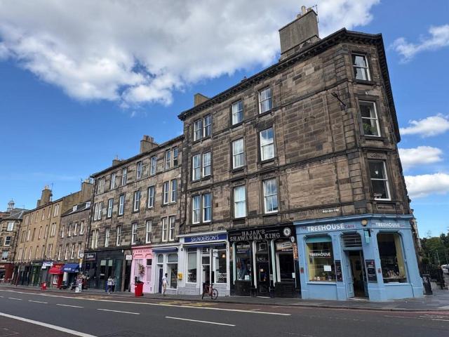 Leven Street, Edinburgh, Midlothian, EH3 2 bed flat to rent £1,700 pcm £392 pw