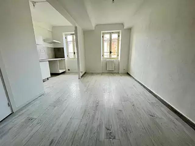 Levens 06670 Location appartement 3 pièces t3