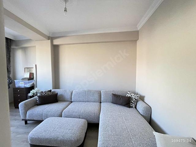 LEVENT METROYA 15 DKK YÜRÜME MESAFESİNDE SATILIK 2+1 DAİRE