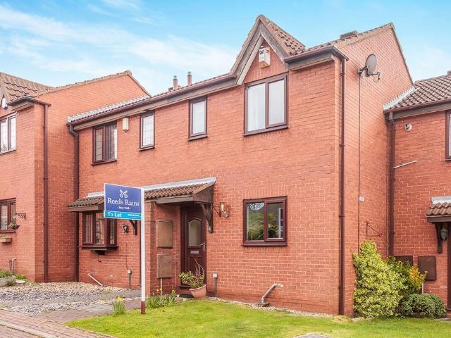 Leventhorpe Court, Leeds LS26 2 bed terraced house to rent £995 pcm £230 pw