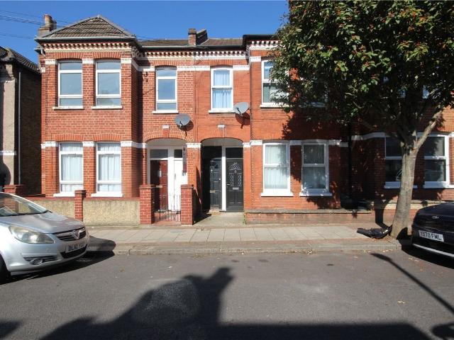 Leverson Street, London SW16, 2 bed flat to rent, £1,900 pcm | PrimeLocation
