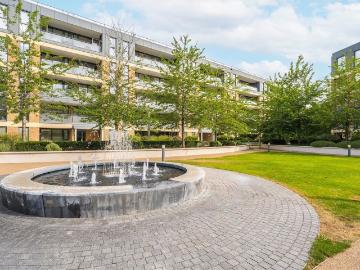Levett Square, Kew TW9, 1 bed flat to rent, £2,200 pcm | PrimeLocation