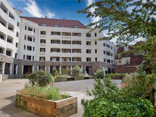 Levita House, Euston NW1, 3 bed flat to rent, £3,800 pcm | PrimeLocation