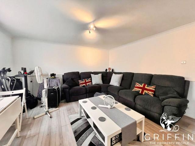 Lewes Close, Grays, RM17