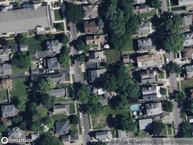 Lewis Ave