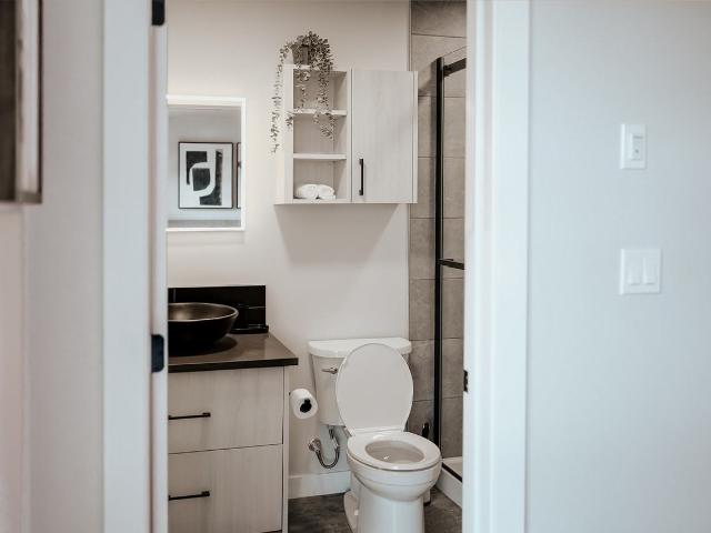 Lewis Block at Stadium Yards 2 Bedroom Apartment for Rent at 8450 106a Ave Nw, Edmonton, AB T5H 0S4 Boyle Street