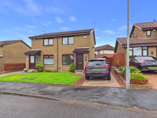 Lewis Crescent, Old Kilpatrick G60, 2 bed semi detached house to rent, £995 pcm | PrimeLocation