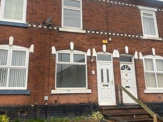 Lewis Street, Bloxwich, WS2 8JZ, United Kingdom | 2 bed townhouse for rent #140658874 | Rentberry