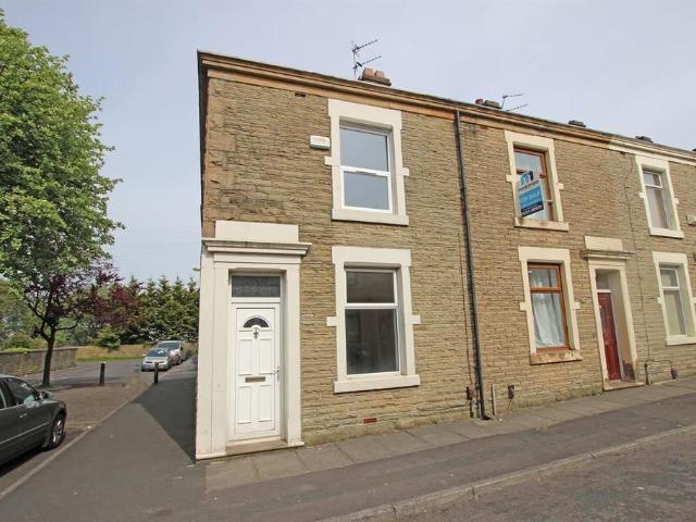 Lewis Street, Great Harwood, Blackburn BB6, 3 bed terraced house to rent, £675 pcm | PrimeLocation