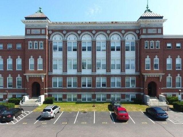 Lewiston ME 04240 105752210