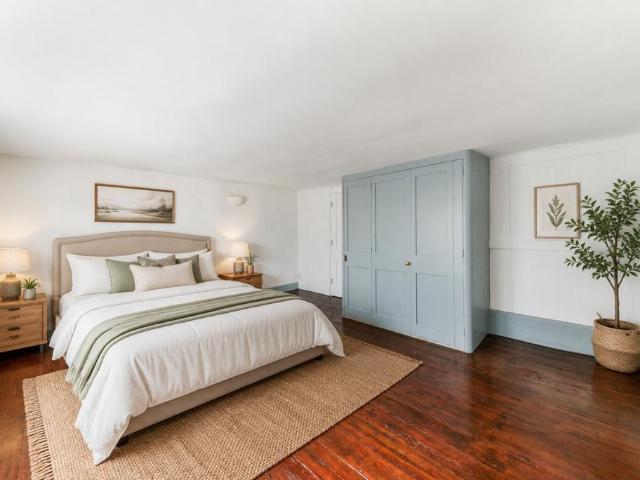 Lexington Street, Soho, W1F Studio to rent £2,167 pcm £500 pw