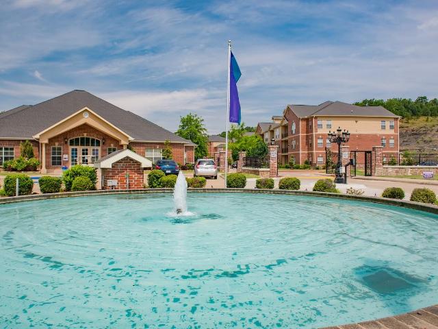 Lexington Park 3 Bedroom Apartment for Rent at 7601 Vestal Blvd, North Little Rock, AR 72113
