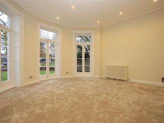 Leyton Road, Harpenden, AL5 2TG