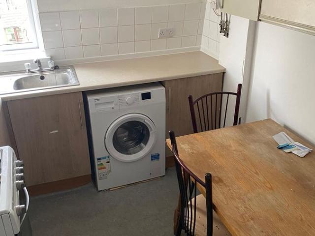 Leytonstone Road, London E15, 2 bed flat to rent, £1,500 pcm | PrimeLocation