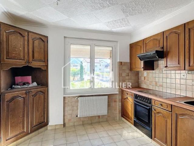 Leytron, appartement traversant de 4.5 pièces