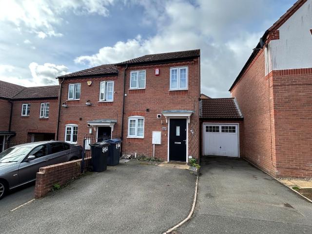 Ley Hill Farm Road, Birmingham B31, 2 bed property to rent, £1,200 pcm | PrimeLocation