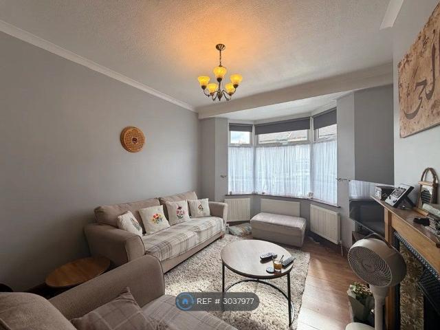 Ley St, Ilford IG1, 4 bed terraced house to rent, £3,000 pcm | PrimeLocation