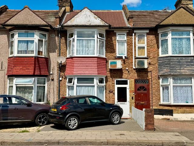 Ley Street, Ilford IG1, 4 bed terraced house to rent, £2,750 pcm | PrimeLocation