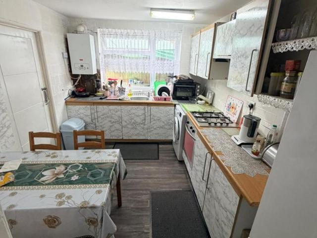 Ley Street, ILFORD, IG1 4BL 3 bed terraced house to rent £2,300 pcm £531 pw
