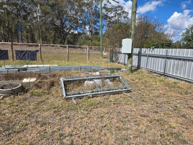 LEYBURN ½ Acre + Kit Home
