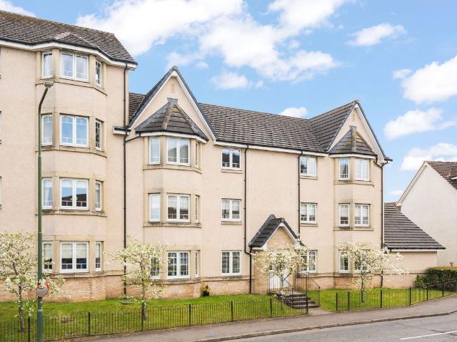 Leyland Road, Bathgate EH48, 2 bed flat to rent, £950 pcm | PrimeLocation