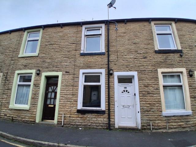 Leyland Road, Burnley BB11, 2 bed terraced house to rent, £575 pcm | PrimeLocation