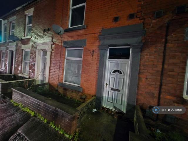 Leyland Road, Lostock Hall, Preston, PR5 2 bed terraced house to rent £800 pcm £185 pw