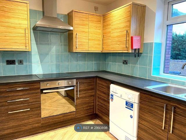 Leyland Road, Southport PR9, 2 bed flat to rent, £825 pcm | PrimeLocation