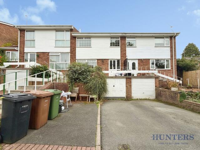 Leys Lane, Meriden, Coventry CV7, 3 bed property to rent, £1,350 pcm | PrimeLocation