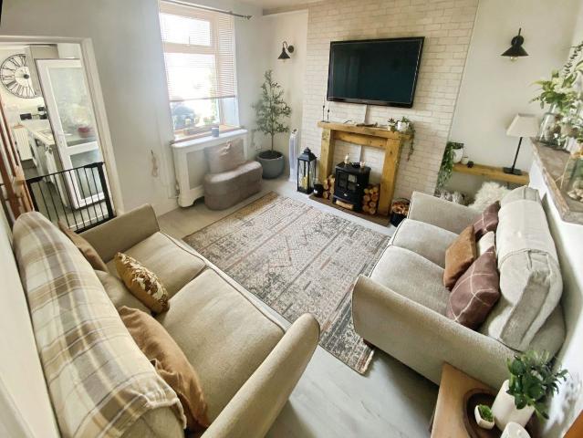 Leyshon Street, Pontypridd CF37, 3 bed property to rent, £850 pcm | PrimeLocation