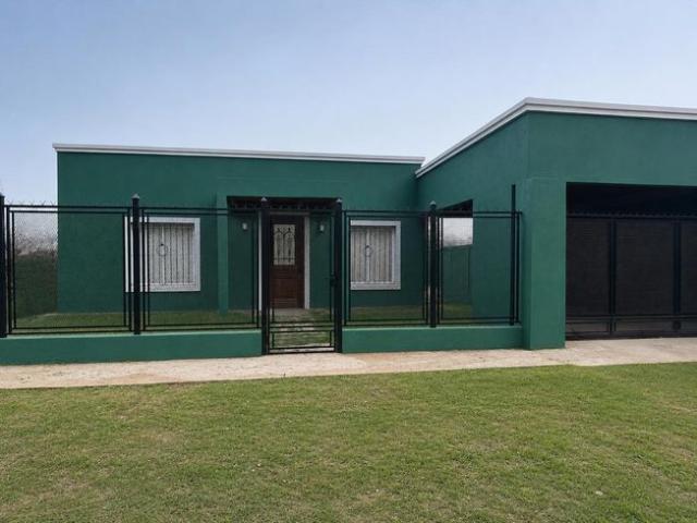 Lezica y Torrezuri, Luján, Provincia de Buenos Aires