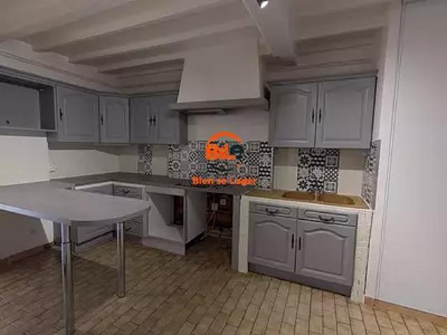 Lezoux 63190 Location maison 3 pièces t3