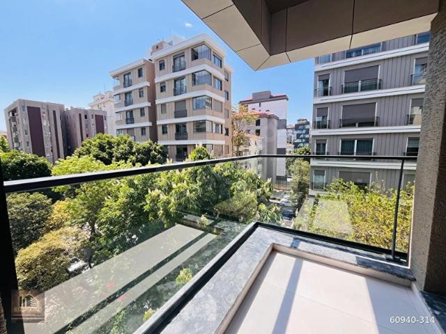 LF İMAJ CADDEBOSTAN BAĞDAT CD. 2.PARALEL SIFIR BALKON 102M2 3+1